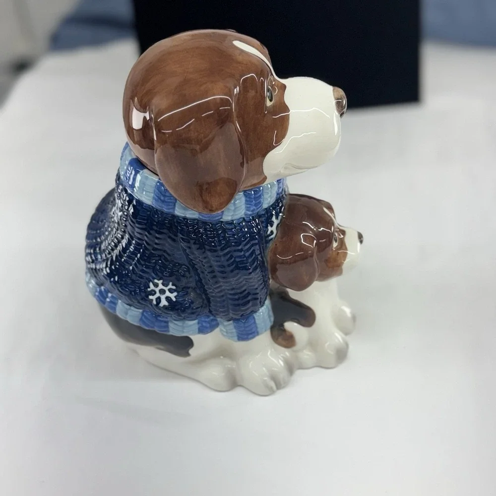 Mercuries Beagle Dog in Blue Knit Sweater With Puppy Ceramic Cookie Jar Vintage